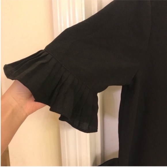 CARMEN MARC VALVO pleated-Trim Elbow-Sleeve Blouse - Picture 6 of 11